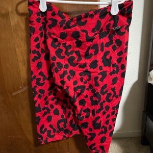 Lici biker short scrunch butt